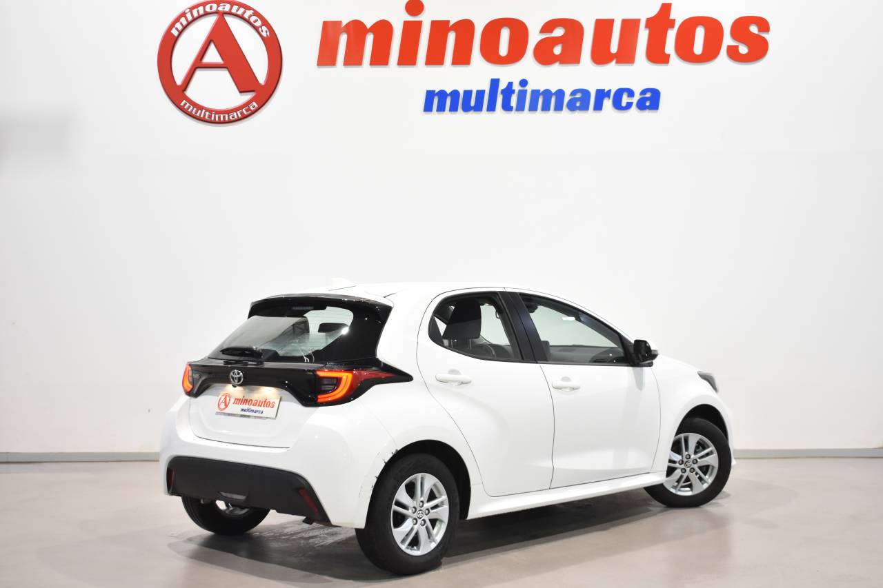TOYOTA YARIS en Minoautos