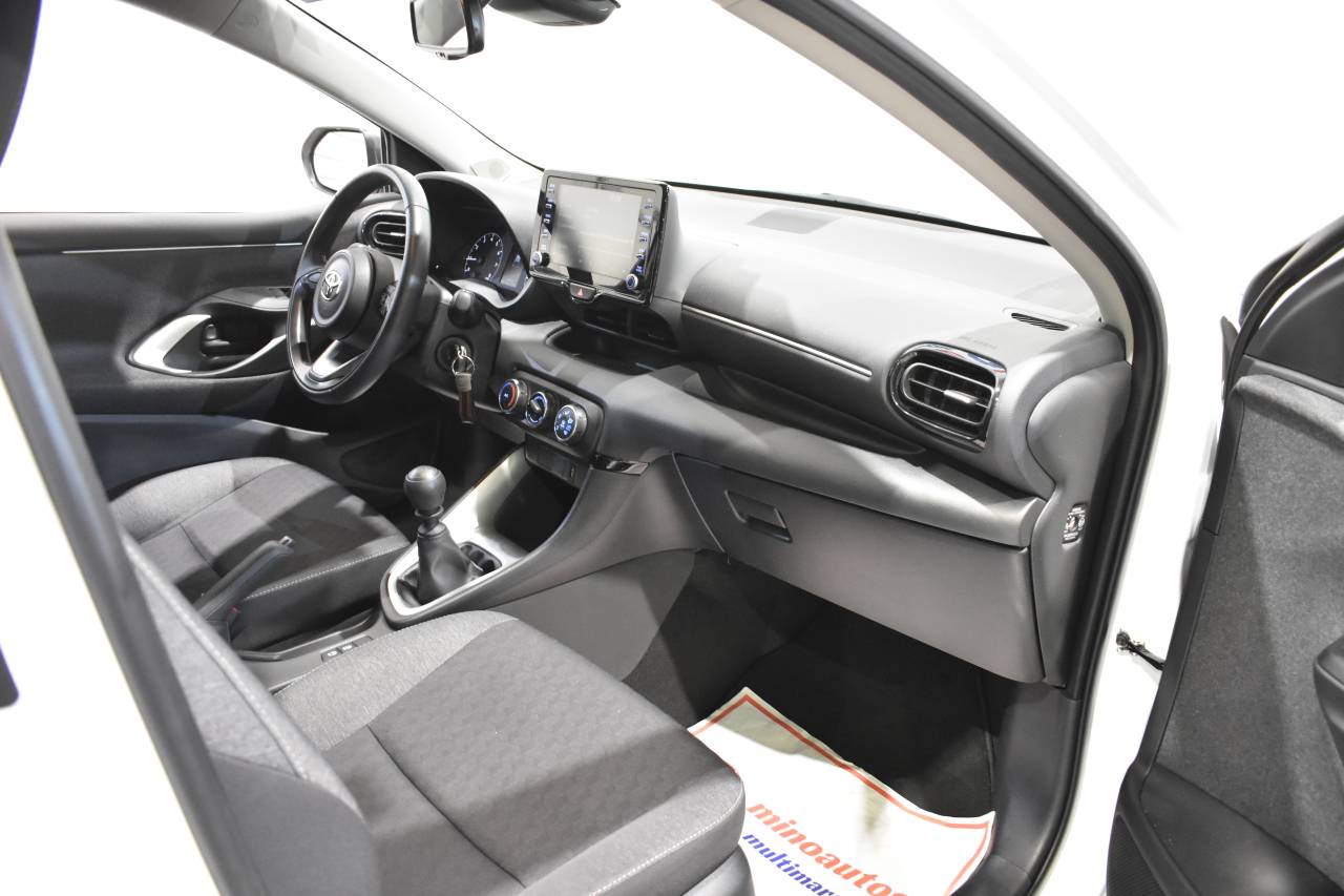 TOYOTA YARIS en Minoautos