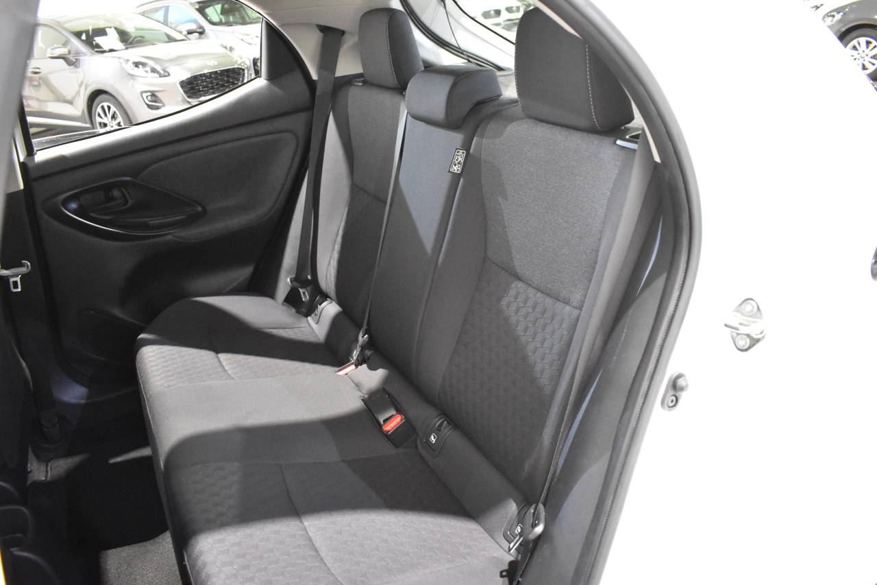 TOYOTA YARIS en Minoautos