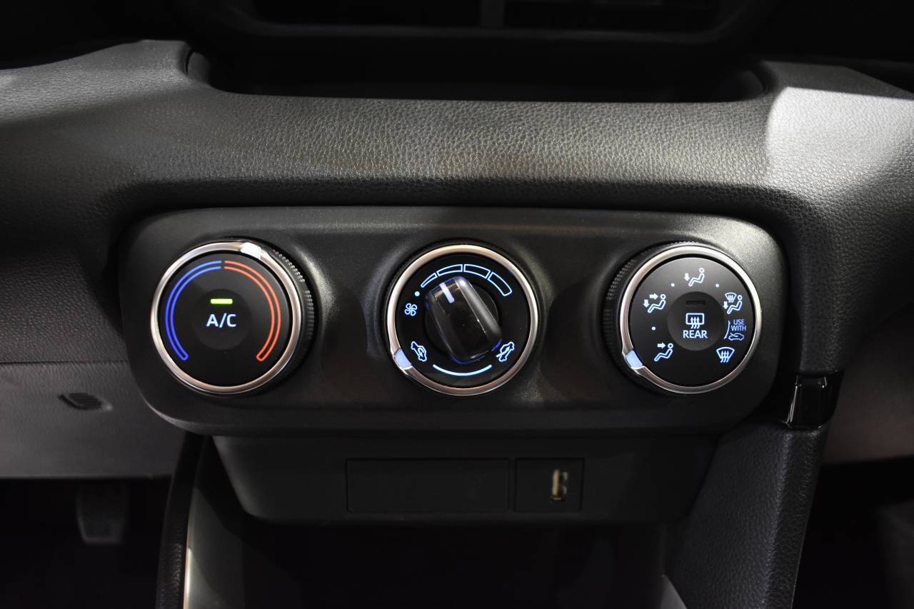 TOYOTA YARIS en Minoautos