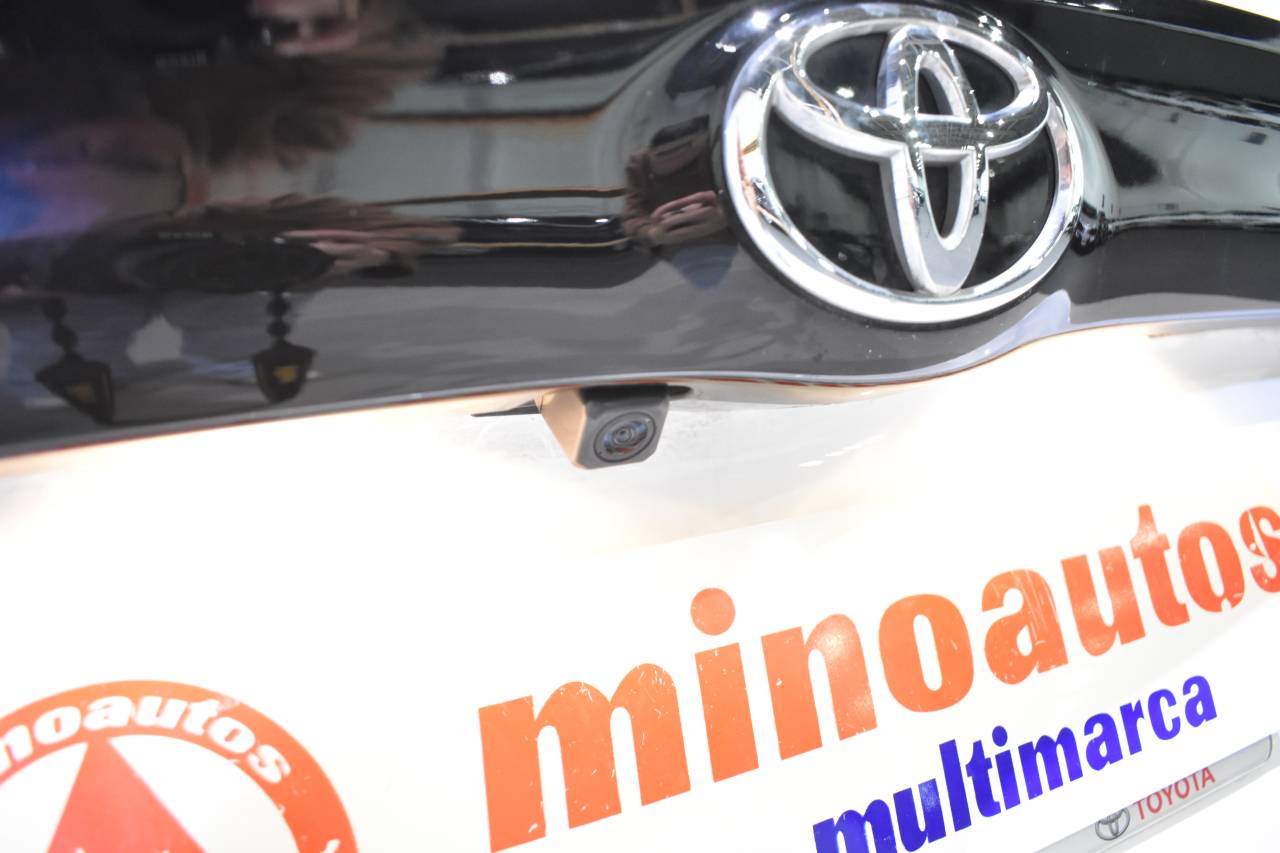 TOYOTA YARIS en Minoautos