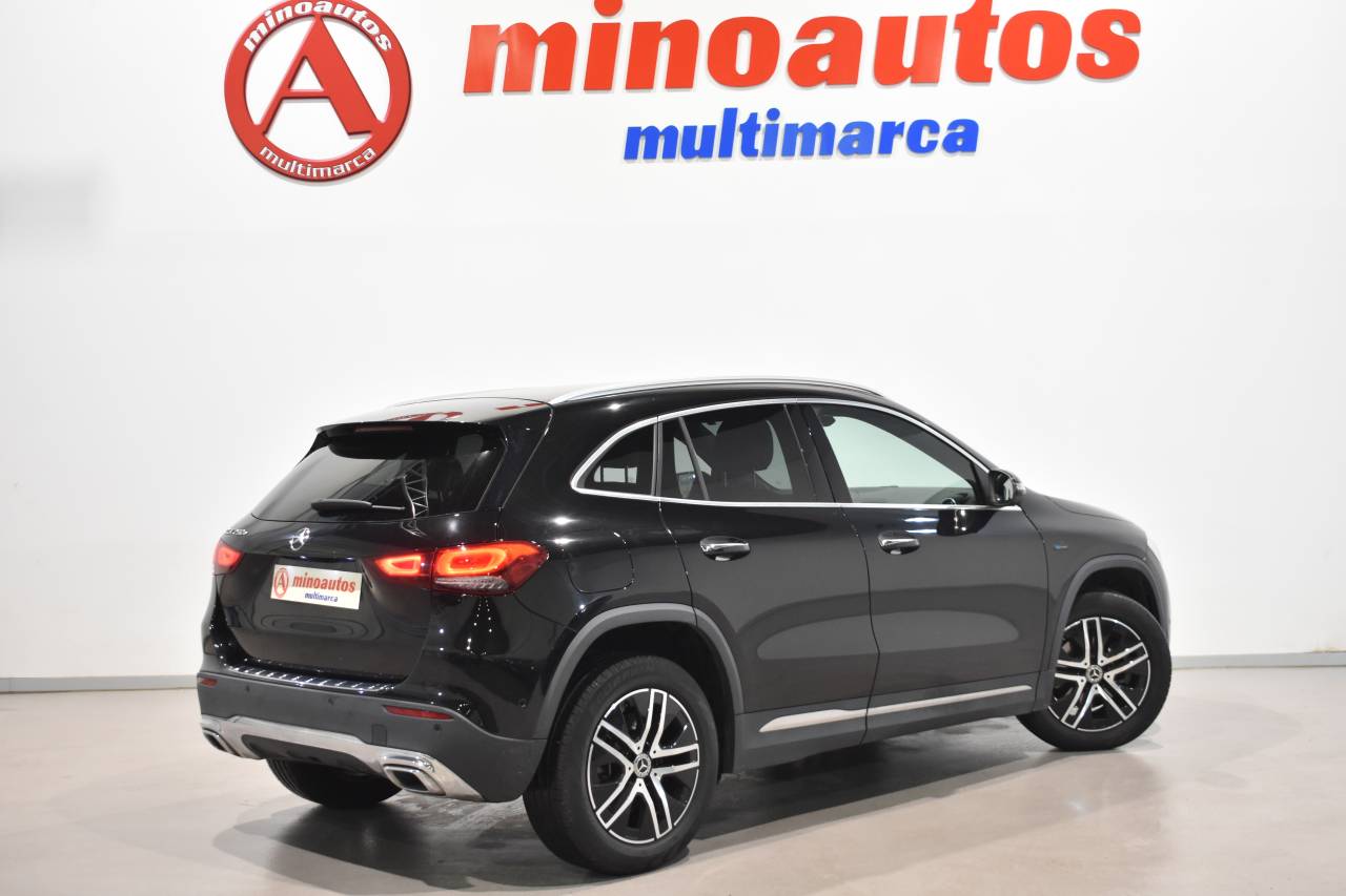 MERCEDES-BENZ GLA en Minoautos