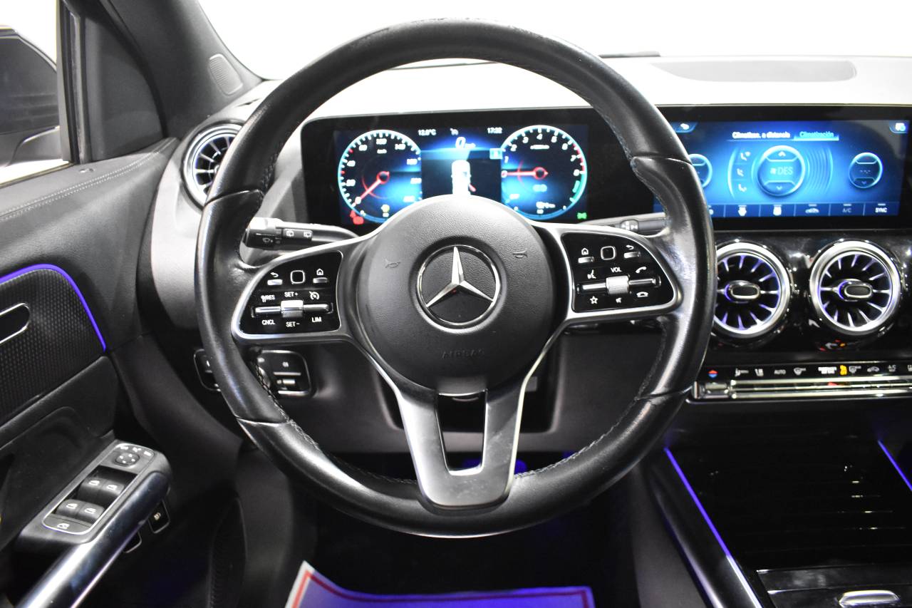 MERCEDES-BENZ CLASE GLA en Minoautos