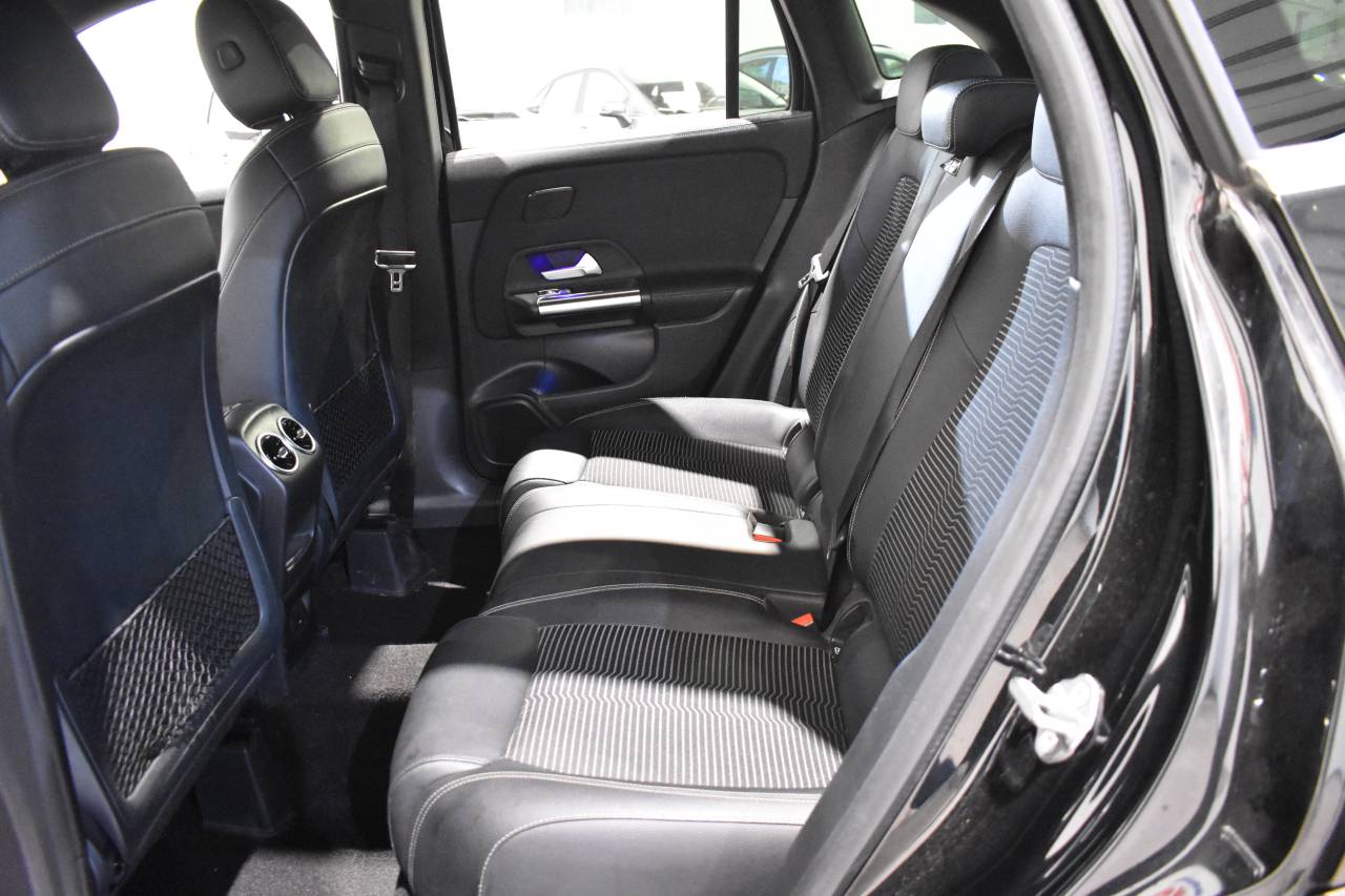 MERCEDES-BENZ GLA en Minoautos