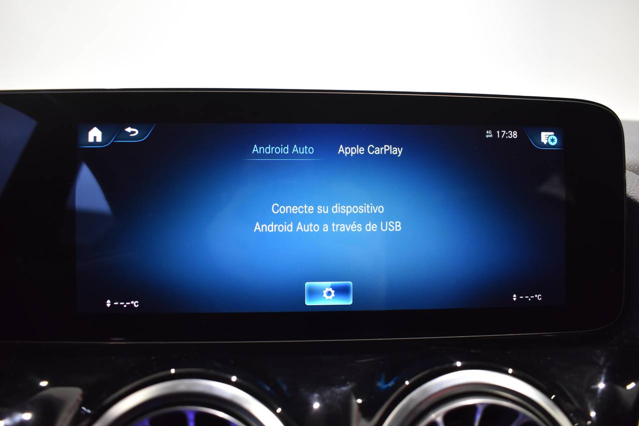 MERCEDES-BENZ CLASE GLA en Minoautos