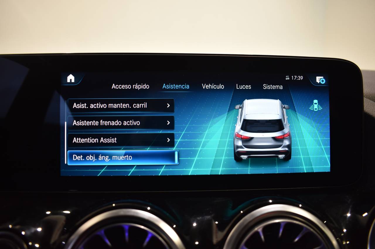 MERCEDES-BENZ CLASE GLA en Minoautos