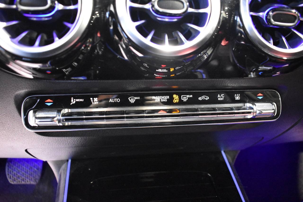 MERCEDES-BENZ GLA en Minoautos