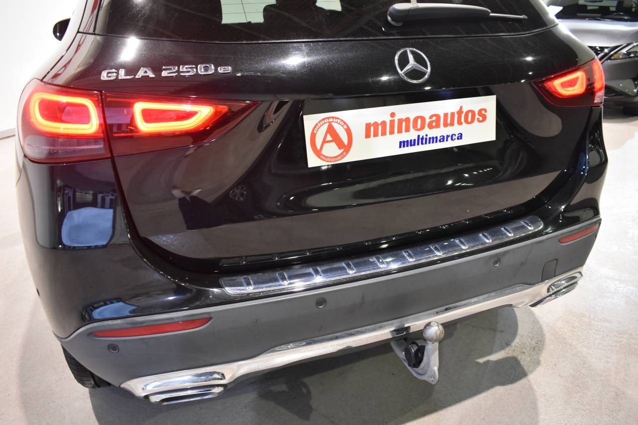 MERCEDES-BENZ GLA en Minoautos