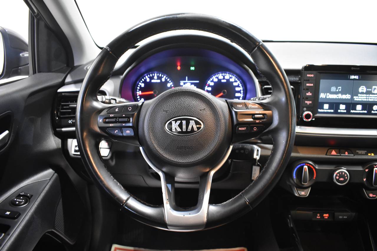 KIA STONIC en Minoautos