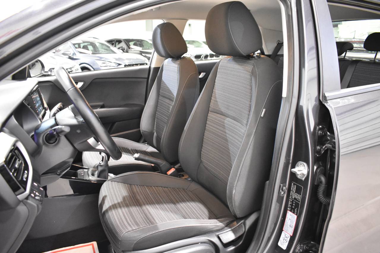 KIA STONIC en Minoautos