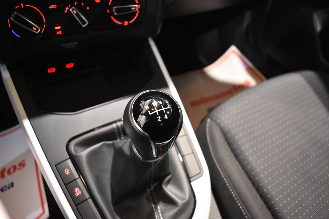 SEAT ARONA en Minoautos