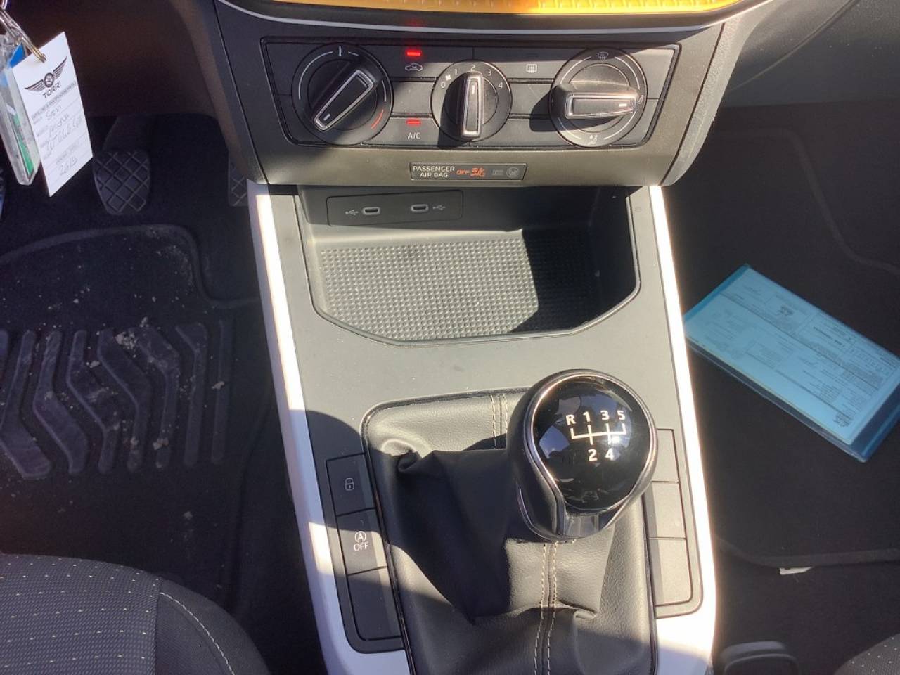 SEAT ARONA en Minoautos