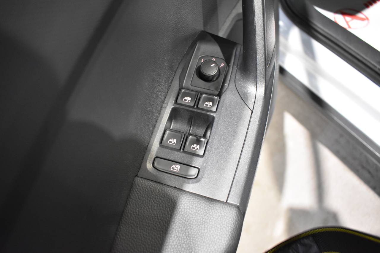 SEAT ARONA en Minoautos