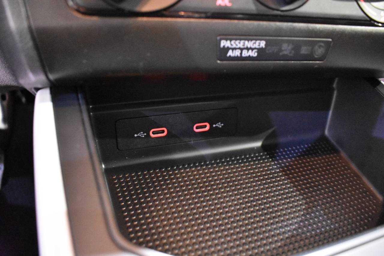 SEAT ARONA en Minoautos