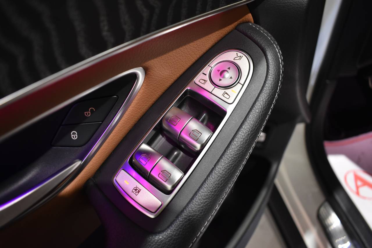 MERCEDES-BENZ GLC en Minoautos