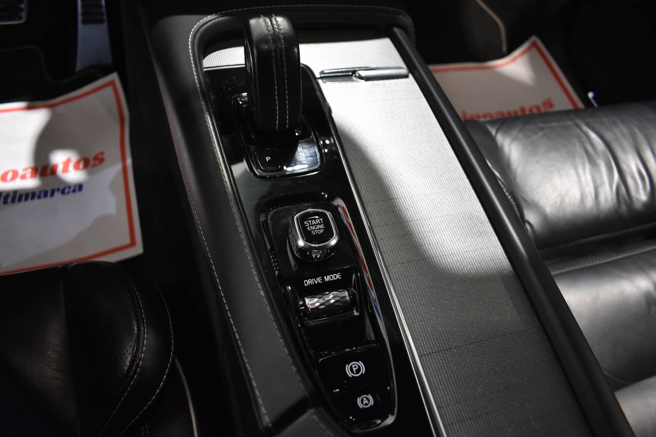 VOLVO XC90 en Minoautos