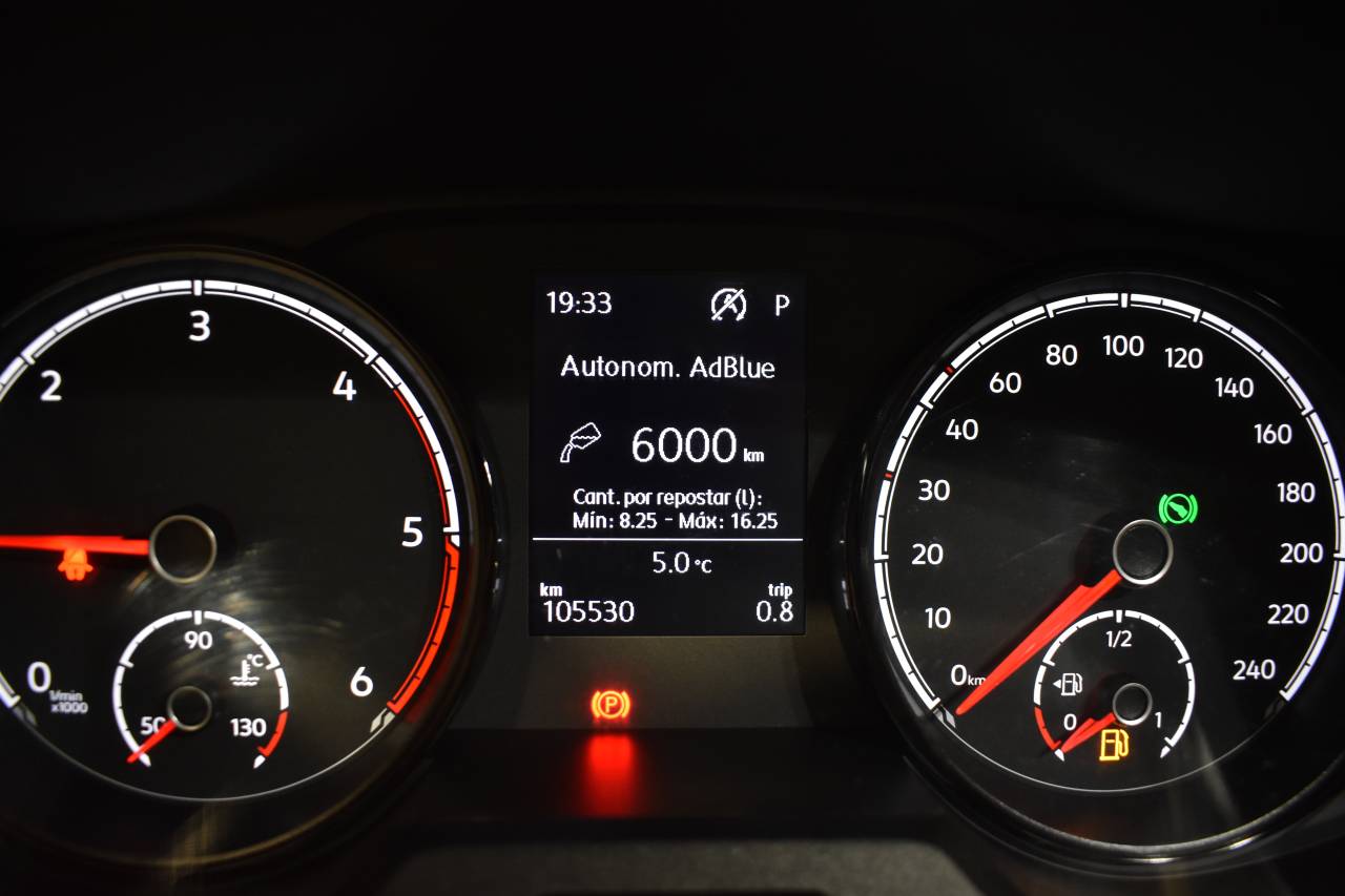 VW CARAVELLE en Minoautos