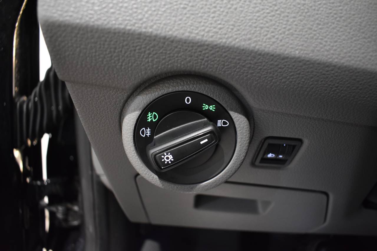 VW CARAVELLE en Minoautos