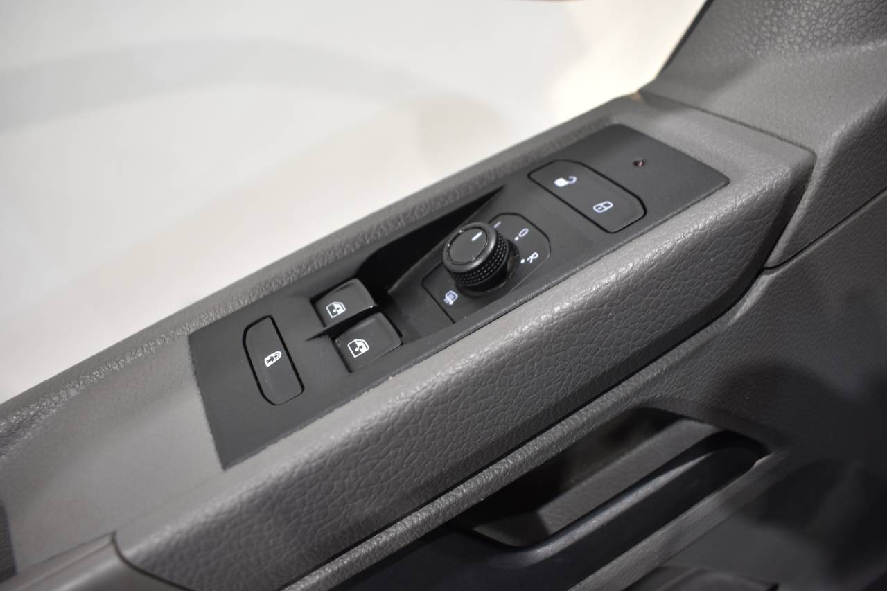 VW CARAVELLE en Minoautos