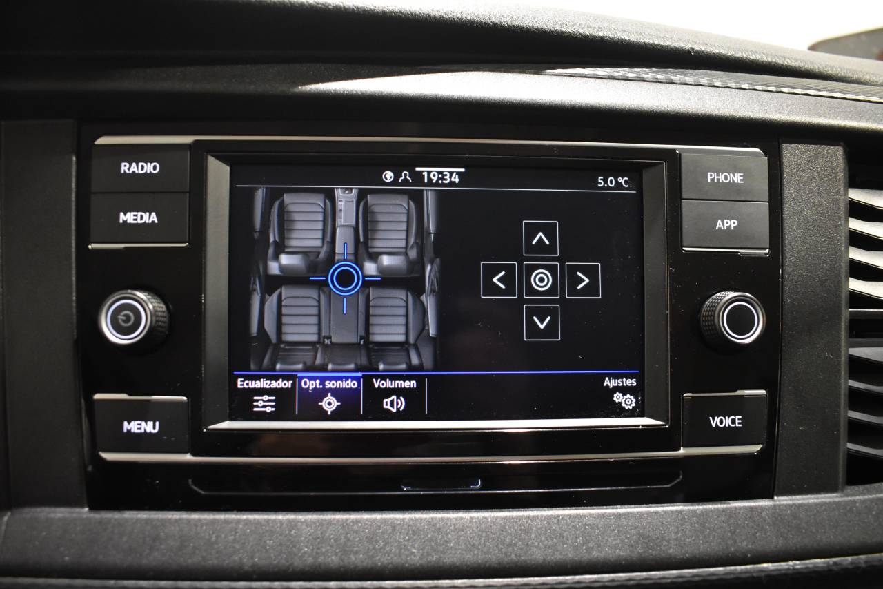 VW CARAVELLE en Minoautos