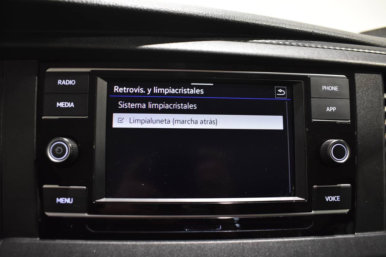 VW CARAVELLE en Minoautos