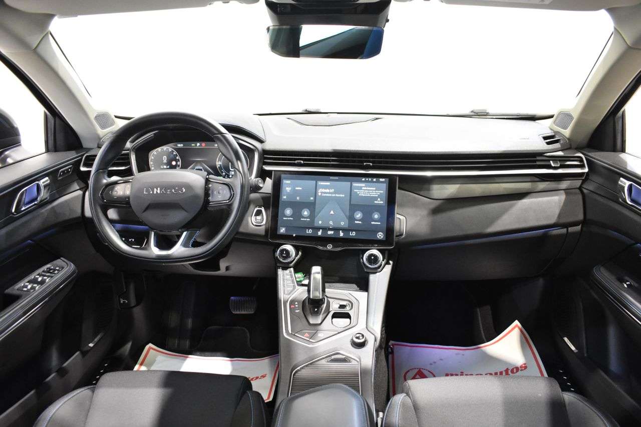 LYNK & CO 01 en Minoautos