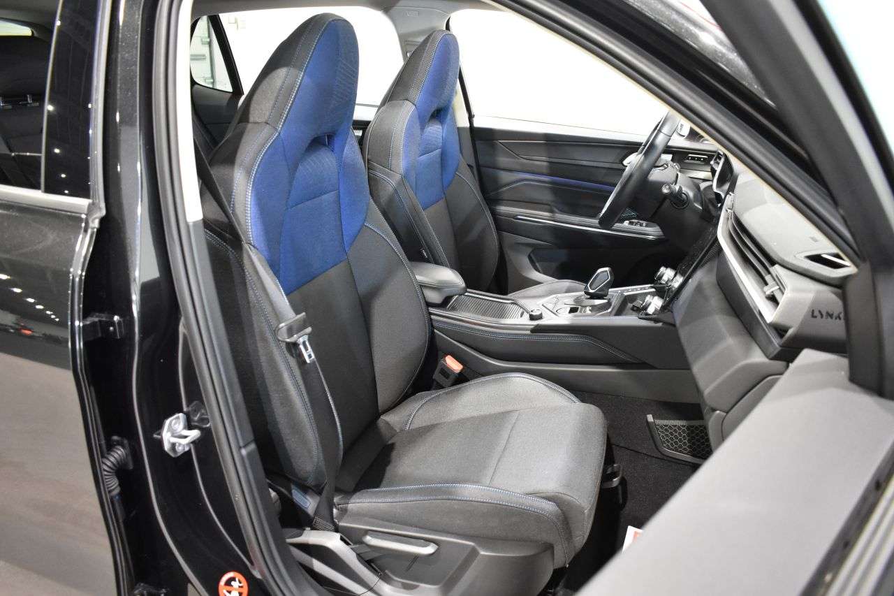 LYNK & CO 01 en Minoautos