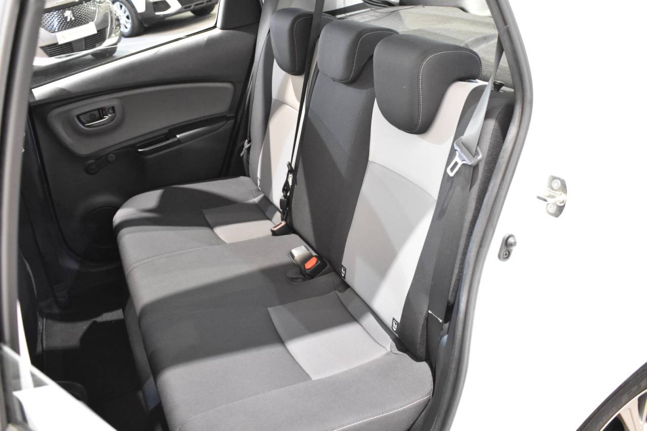 TOYOTA YARIS en Minoautos