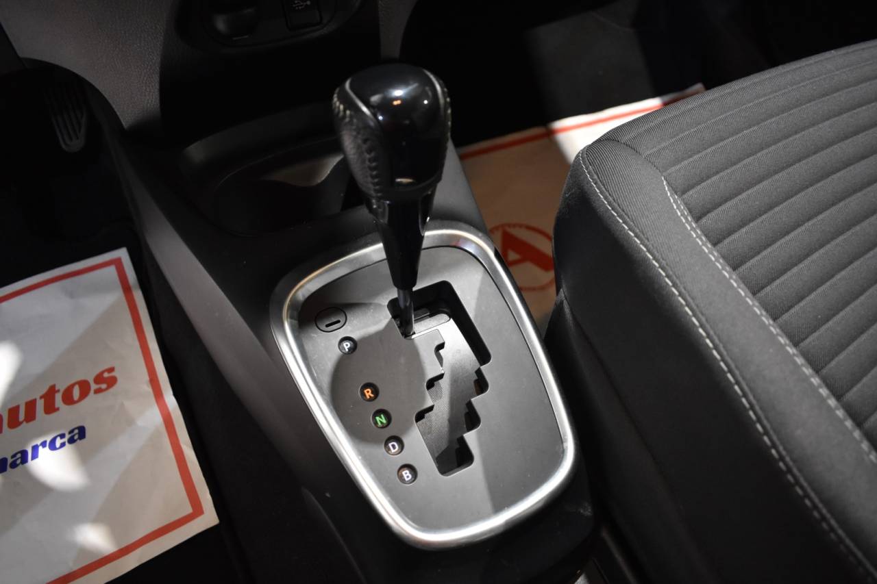 TOYOTA YARIS en Minoautos