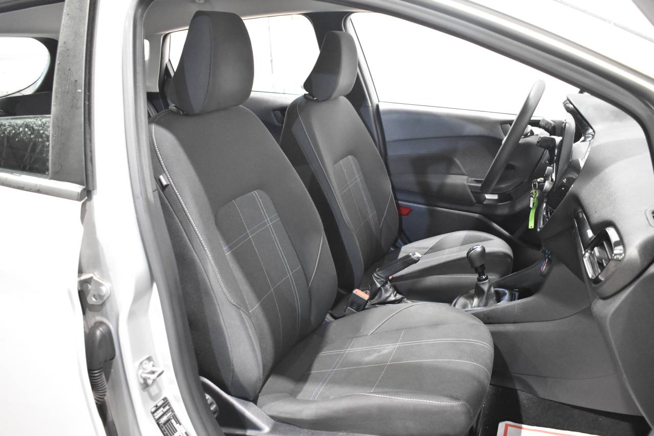 FORD FIESTA en Minoautos
