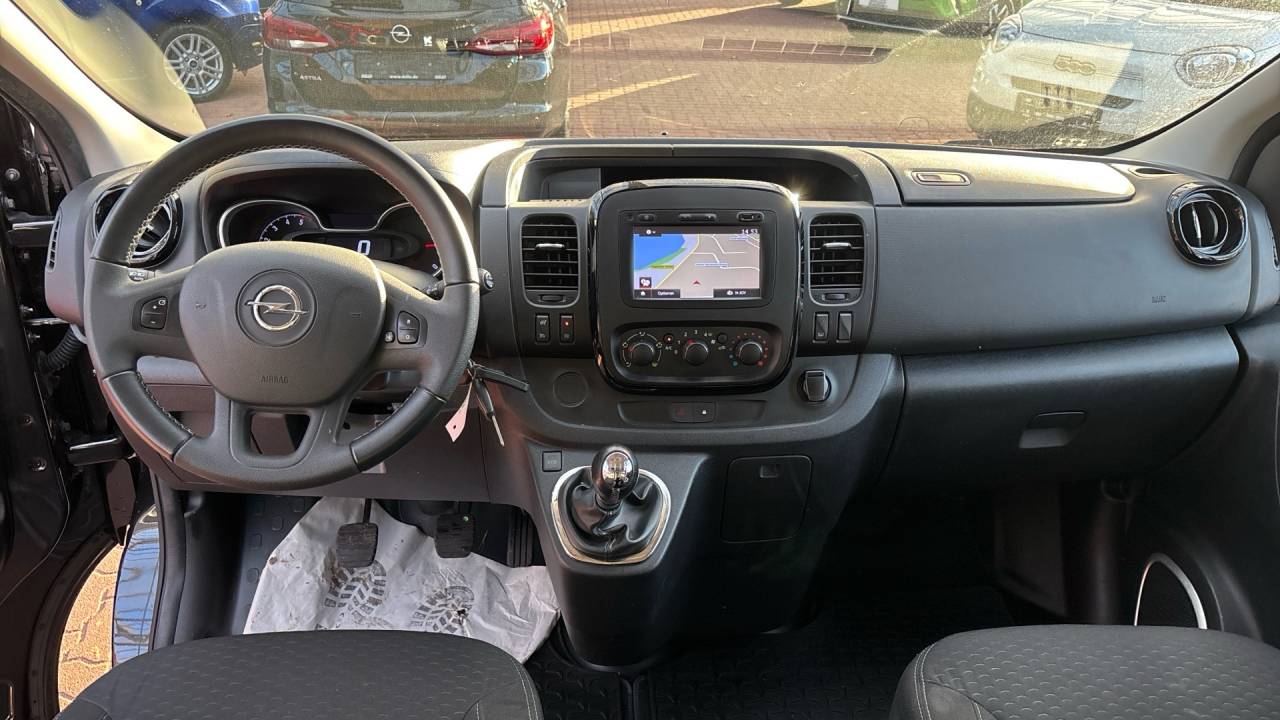 OPEL VIVARO en Minoautos