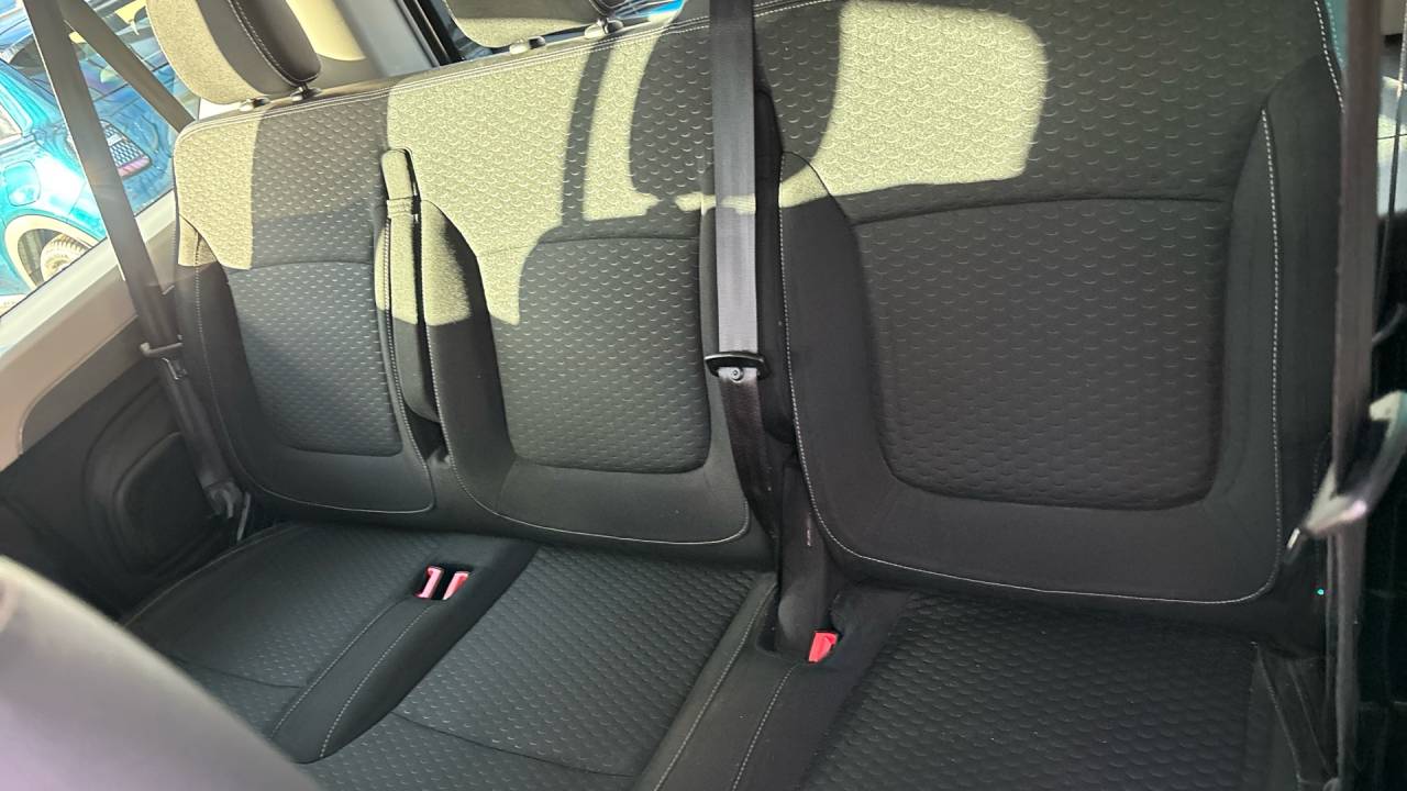 OPEL VIVARO en Minoautos