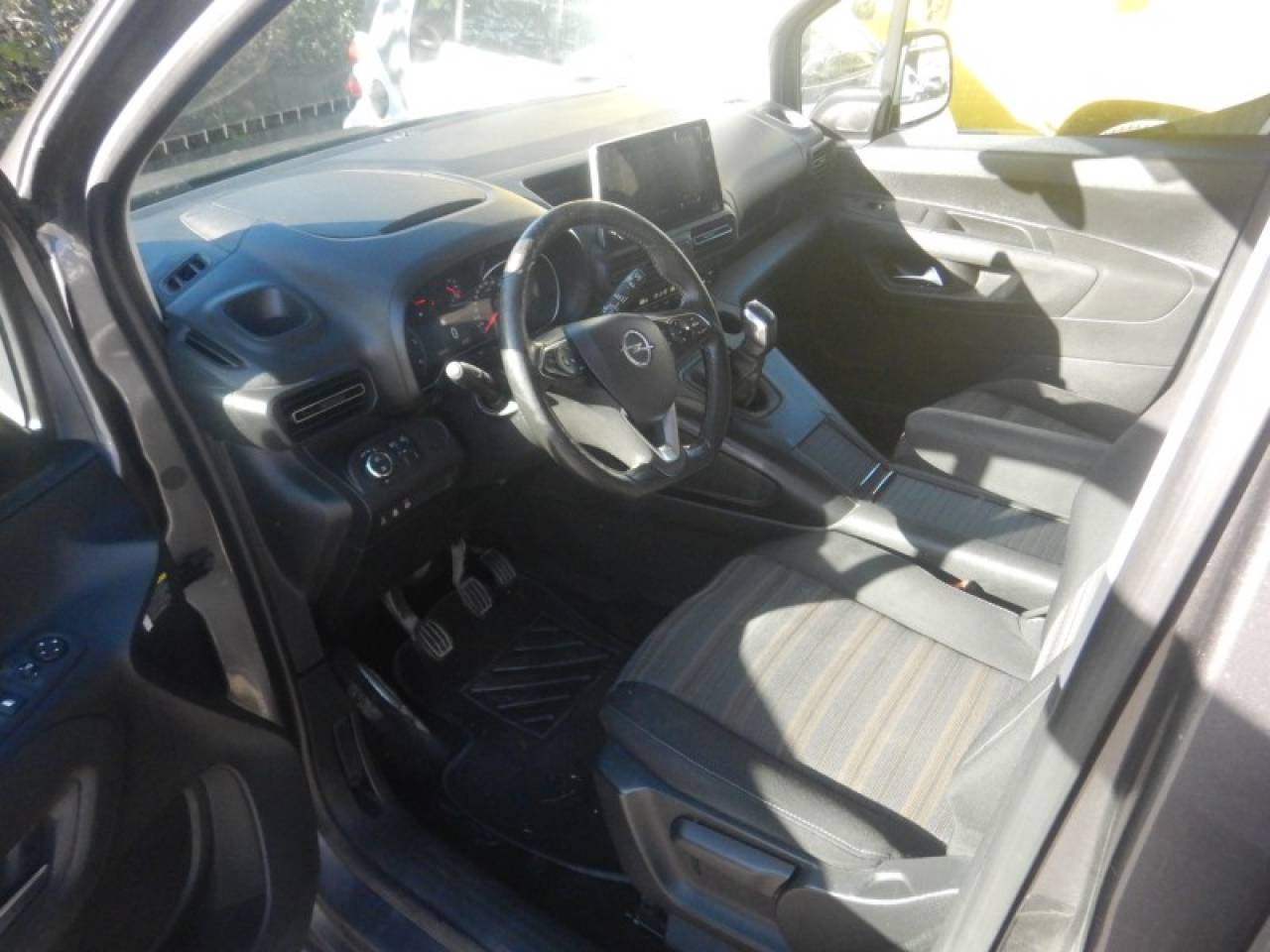 OPEL COMBO en Minoautos