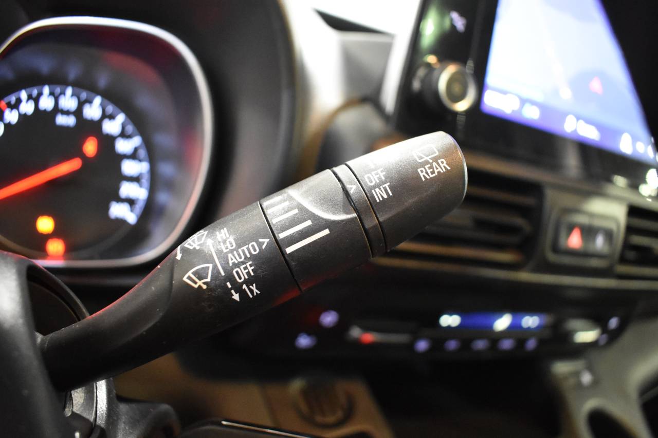 OPEL COMBO en Minoautos