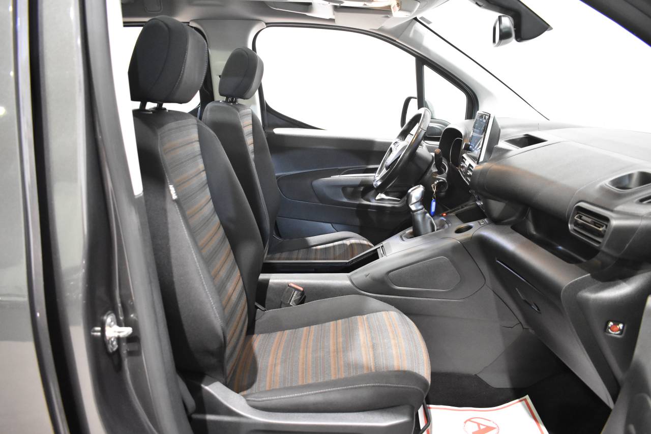 OPEL COMBO en Minoautos