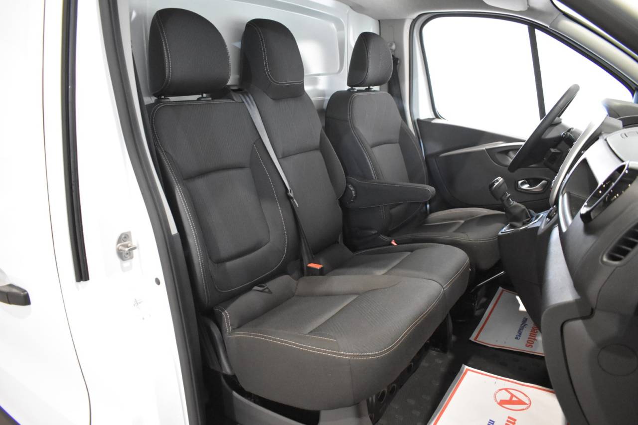 RENAULT TRAFIC en Minoautos