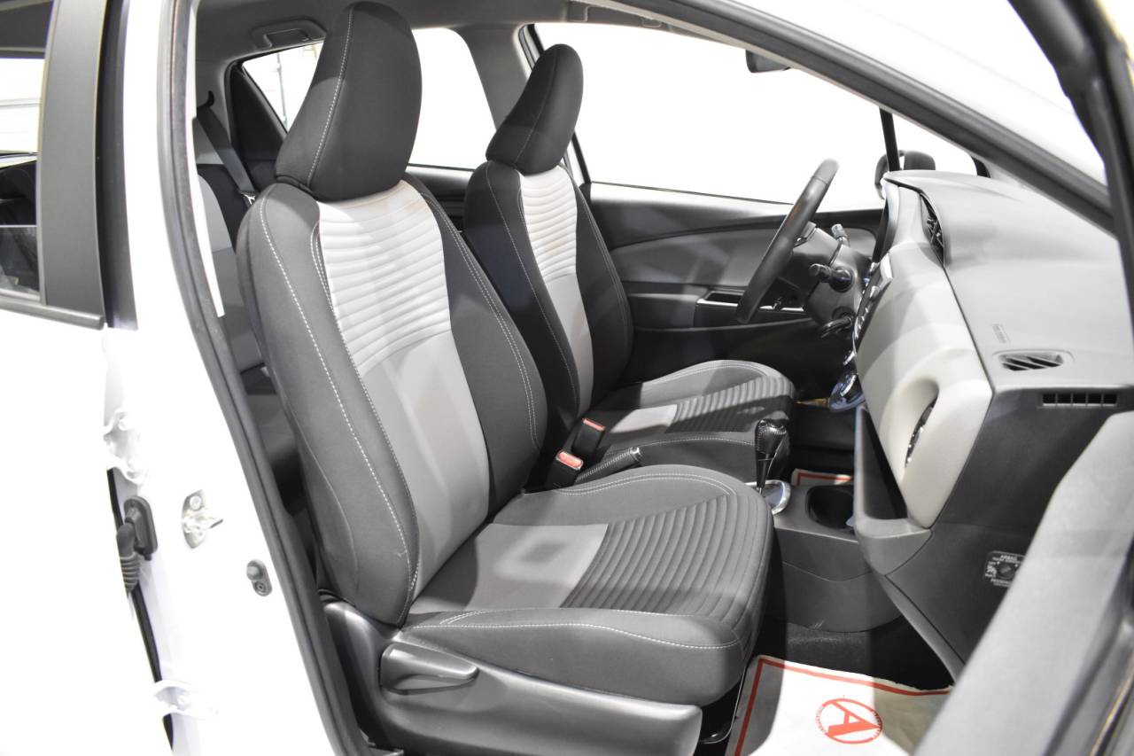 TOYOTA YARIS en Minoautos