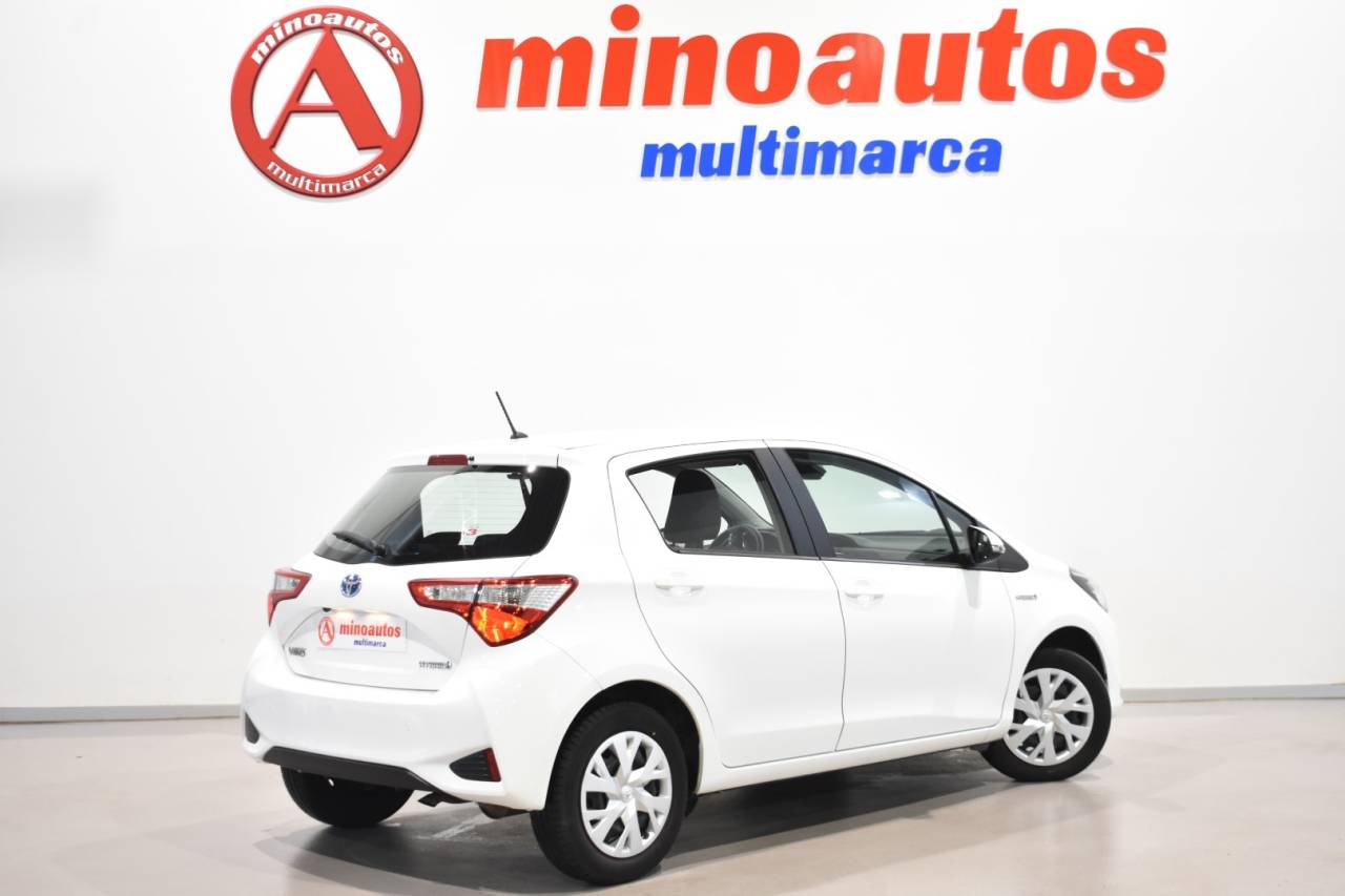 TOYOTA YARIS en Minoautos