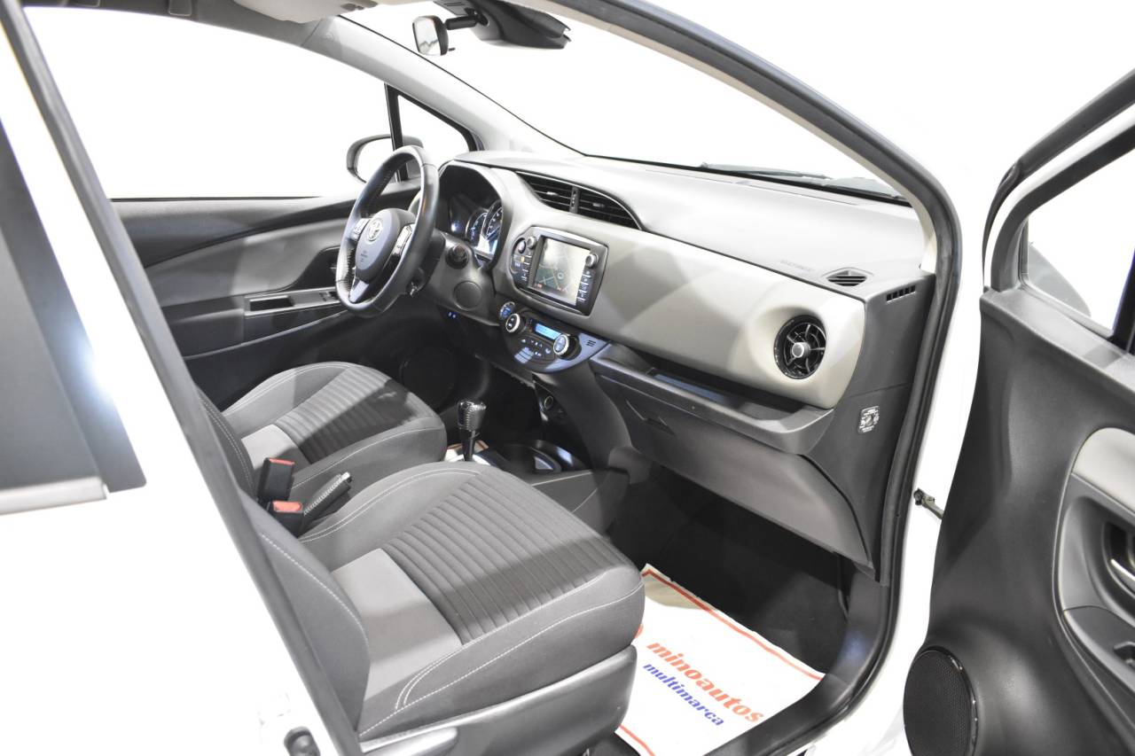 TOYOTA YARIS en Minoautos