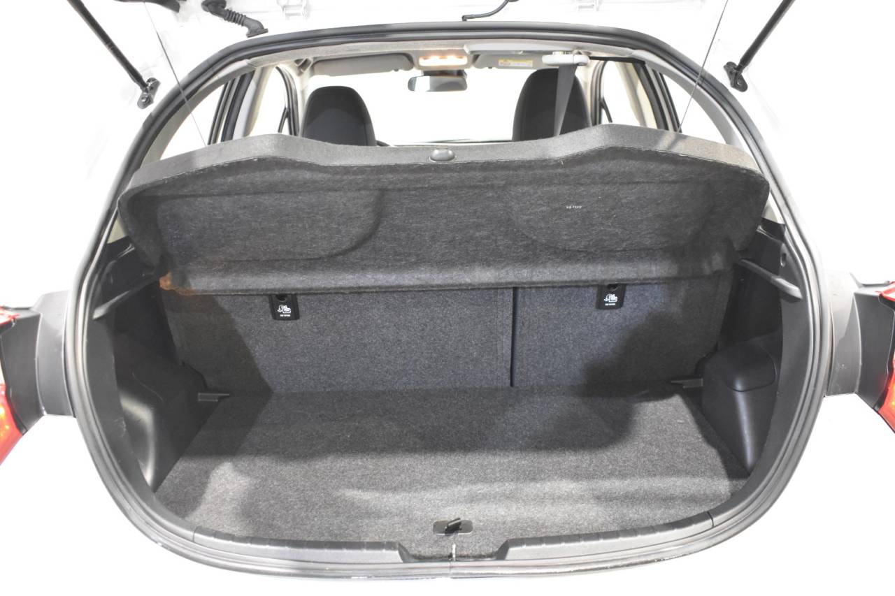 TOYOTA YARIS en Minoautos