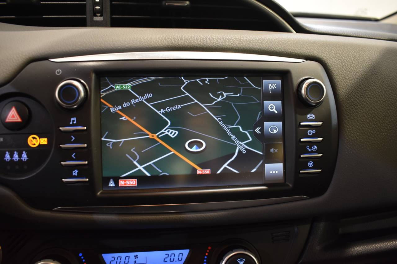 TOYOTA YARIS en Minoautos