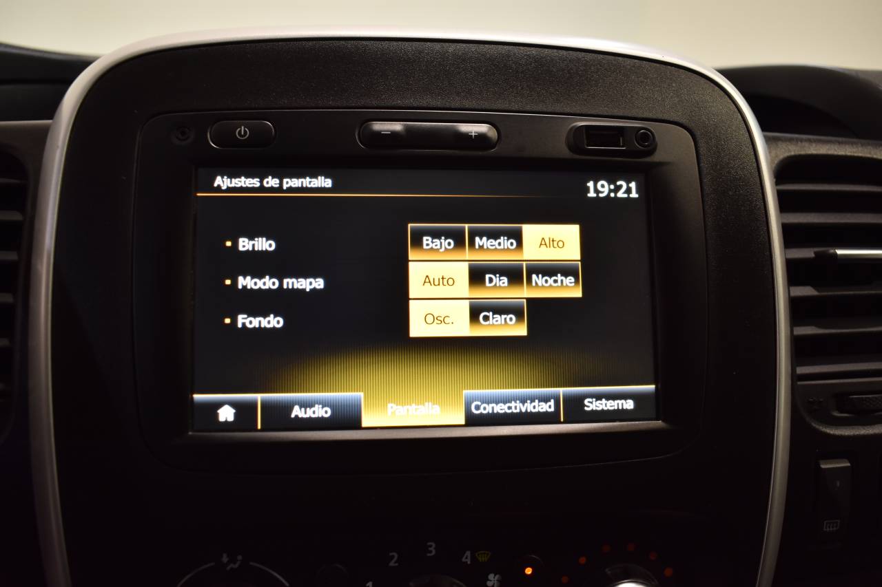 RENAULT TRAFIC en Minoautos