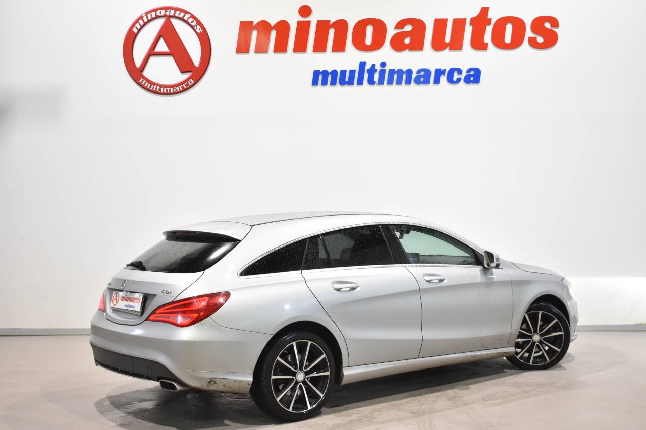 MERCEDES-BENZ CLA en Minoautos
