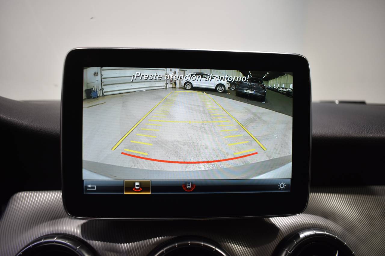 MERCEDES-BENZ CLA en Minoautos