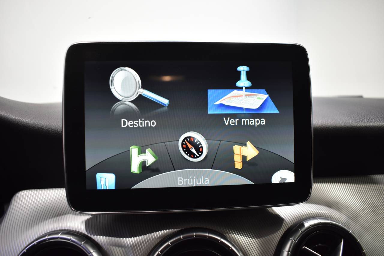 MERCEDES-BENZ CLA en Minoautos