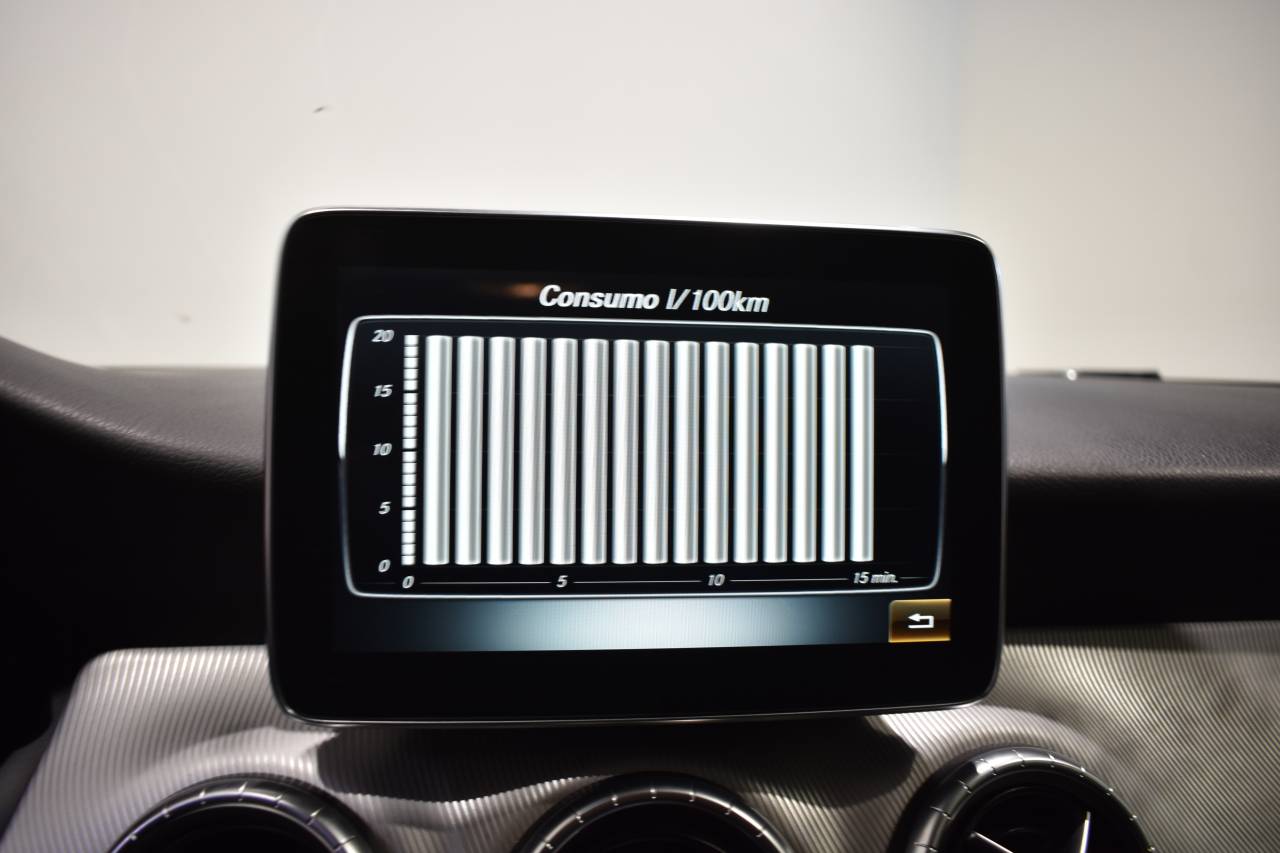 MERCEDES-BENZ CLA en Minoautos