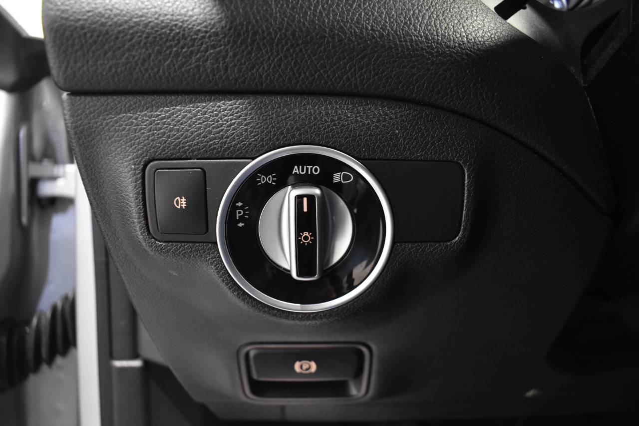 MERCEDES-BENZ CLA en Minoautos