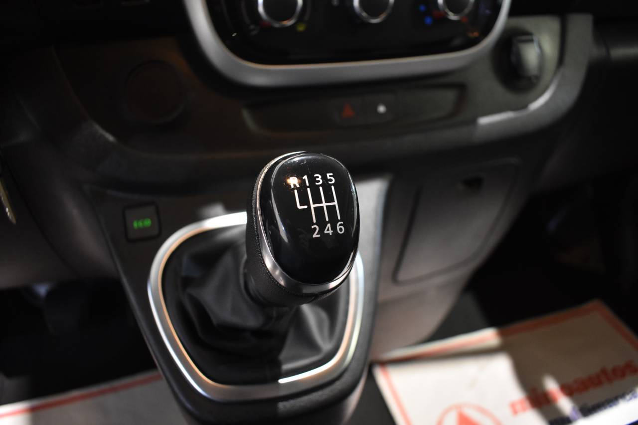 RENAULT TRAFIC en Minoautos