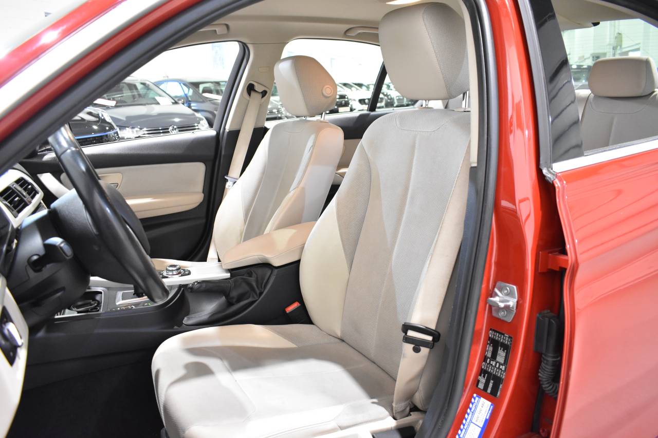 BMW SERIE 3 en Minoautos