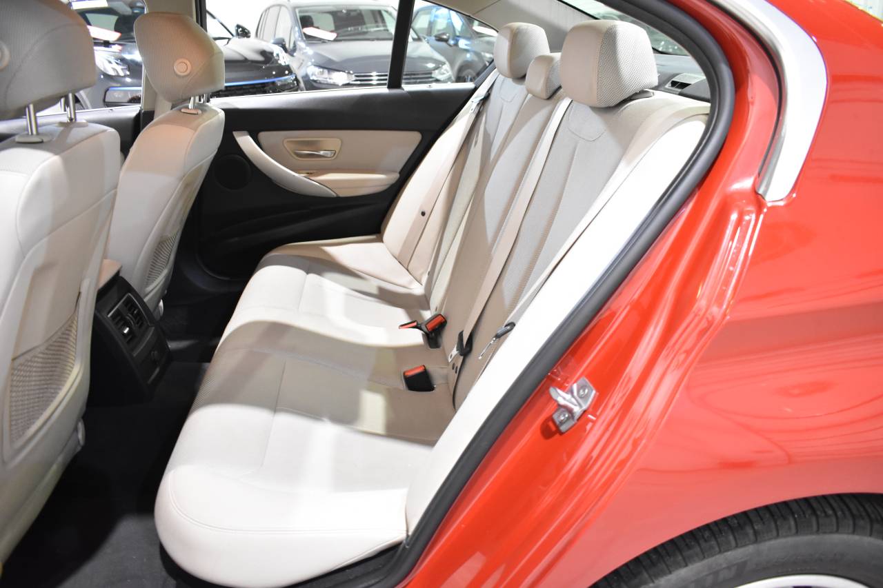 BMW SERIE 3 en Minoautos